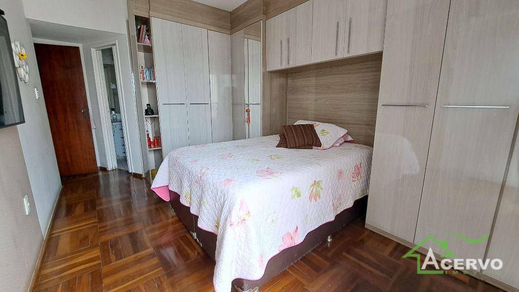 Cobertura à venda com 4 quartos, 221m² - Foto 14