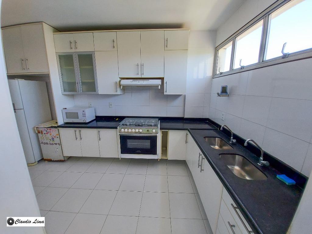 Apartamento à venda com 4 quartos, 204m² - Foto 12