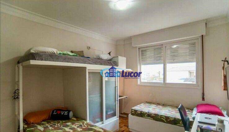 Apartamento à venda com 3 quartos, 180m² - Foto 12