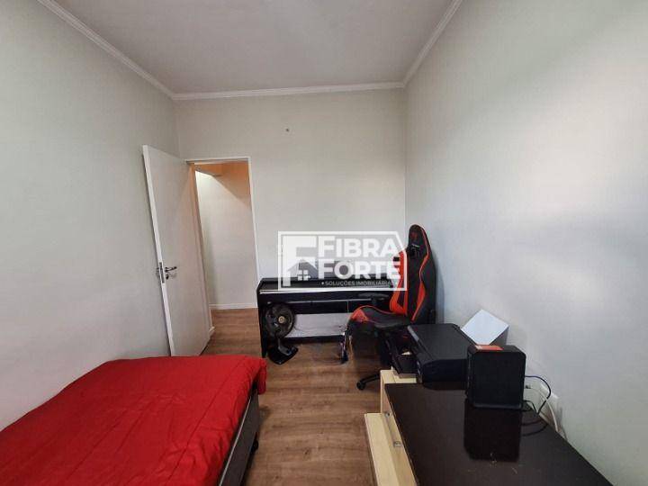 Apartamento à venda com 3 quartos, 75m² - Foto 13