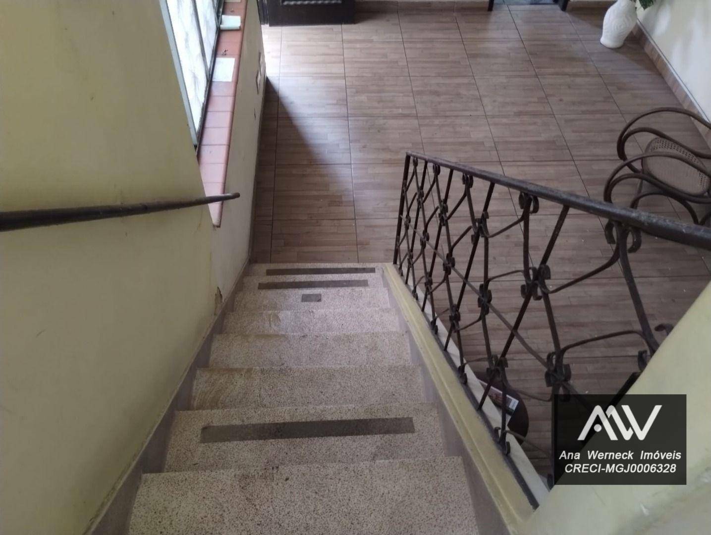 Casa à venda com 4 quartos, 183m² - Foto 18