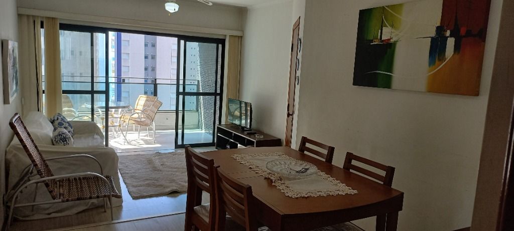 Apartamento para alugar com 2 quartos, 107m² - Foto 5