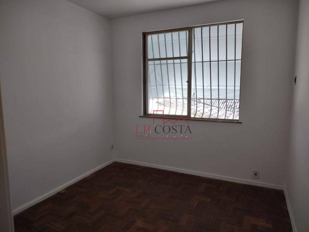 Apartamento à venda com 3 quartos, 100m² - Foto 7