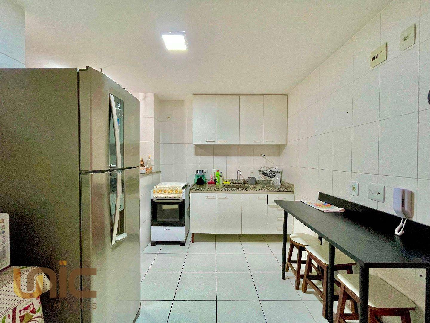 Apartamento à venda com 2 quartos, 81m² - Foto 8