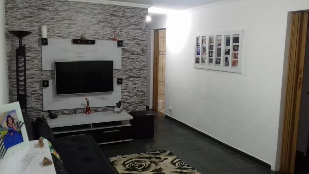 Casa à venda com 3 quartos, 134m² - Foto 1