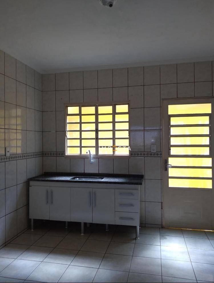 Casa à venda com 3 quartos, 260M2 - Foto 12