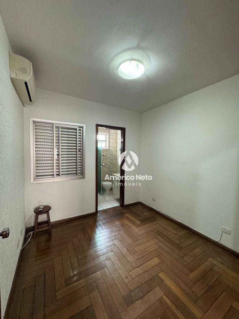 Apartamento para alugar com 3 quartos, 108m² - Foto 13