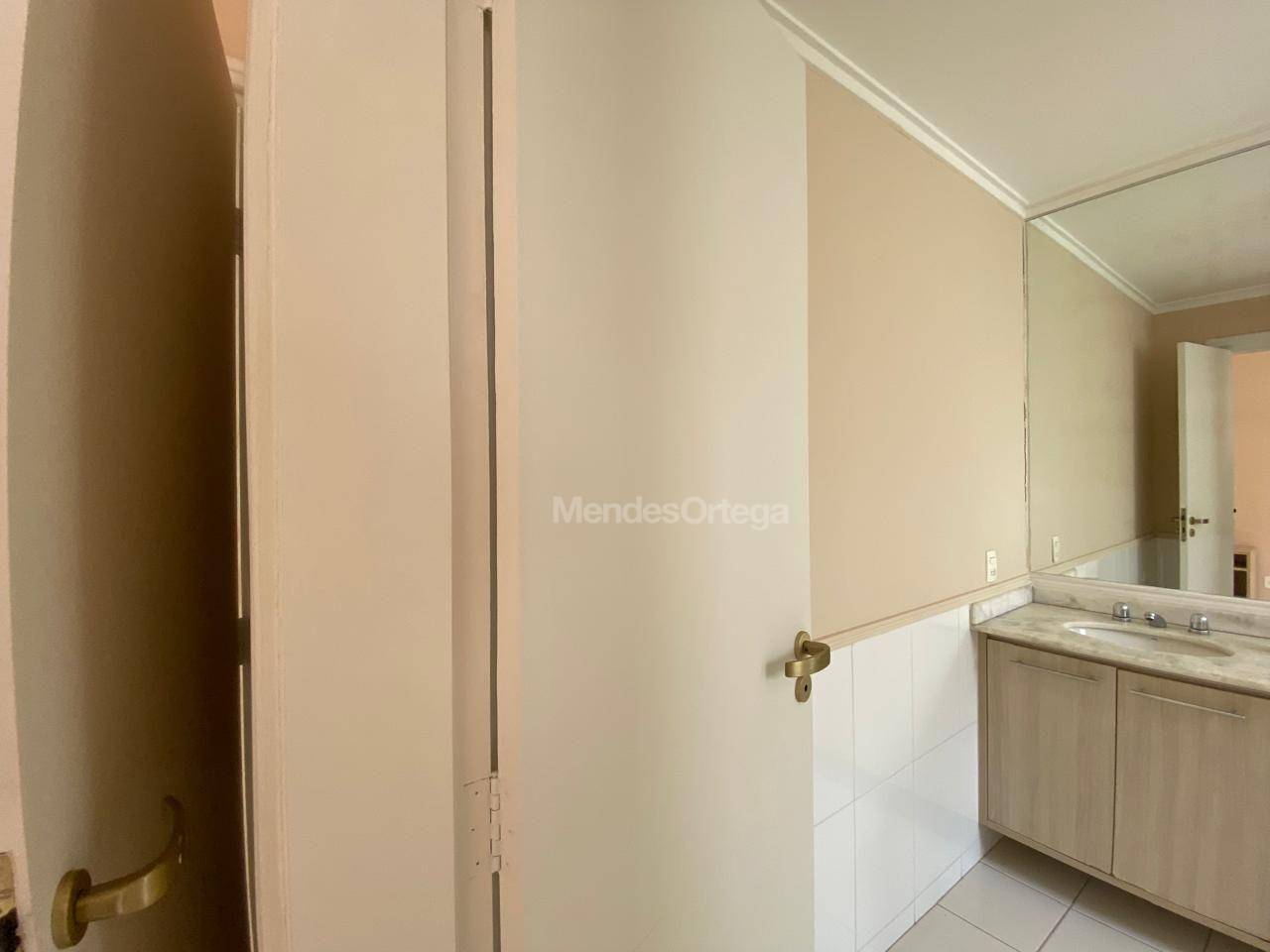 Apartamento para alugar com 2 quartos, 85m² - Foto 32