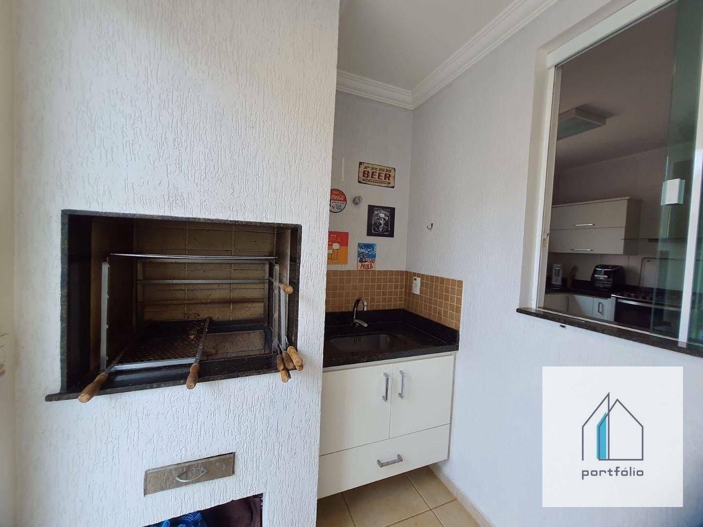 Casa à venda com 4 quartos, 270m² - Foto 22