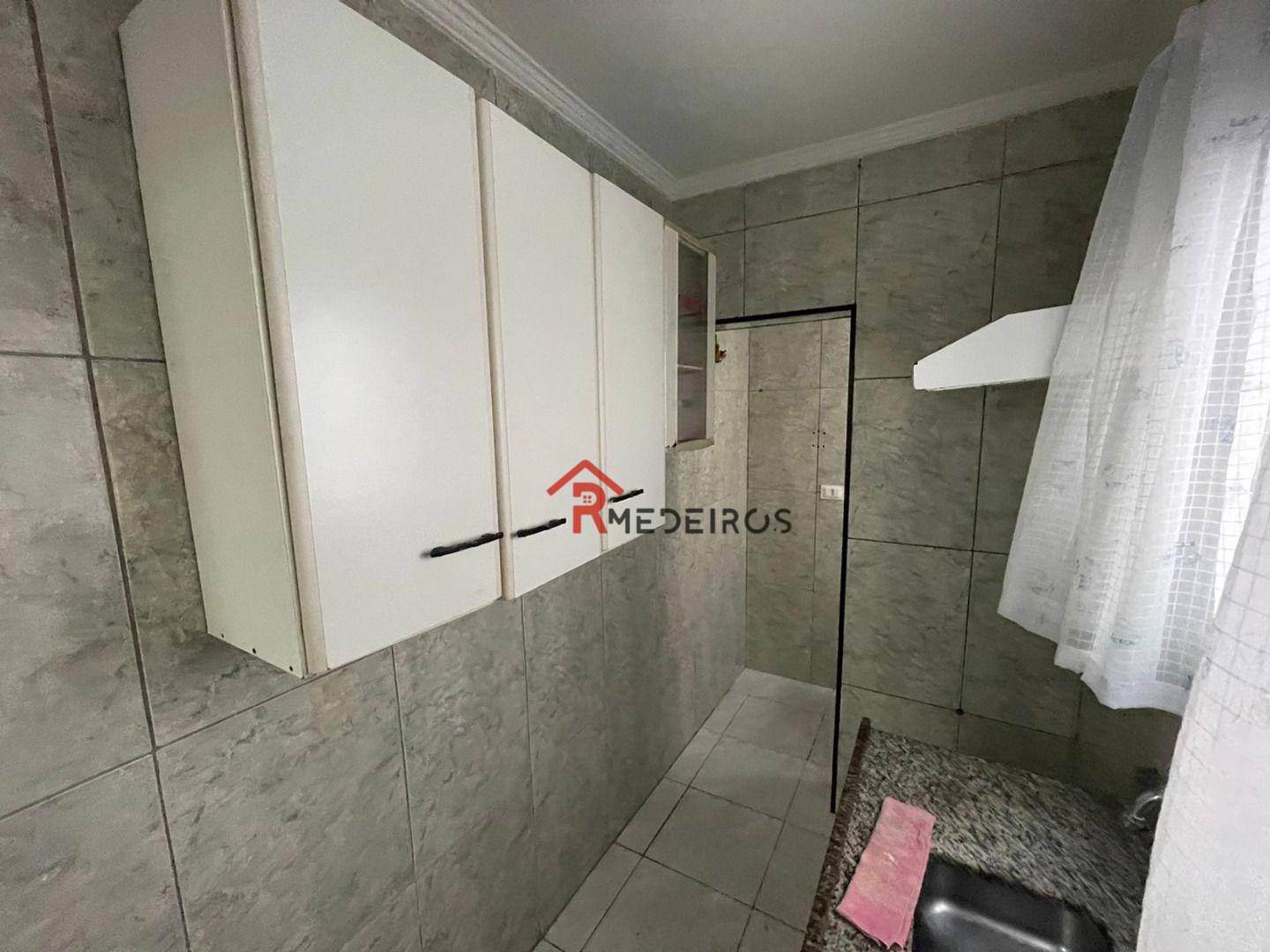 Apartamento à venda com 1 quarto, 42m² - Foto 6