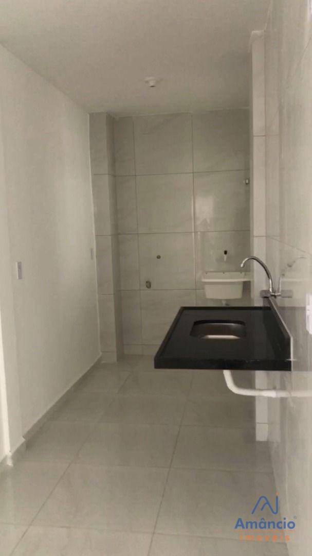 Apartamento à venda com 3 quartos, 64m² - Foto 9