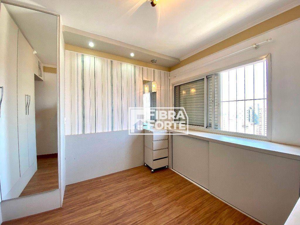 Apartamento à venda com 3 quartos, 92m² - Foto 12