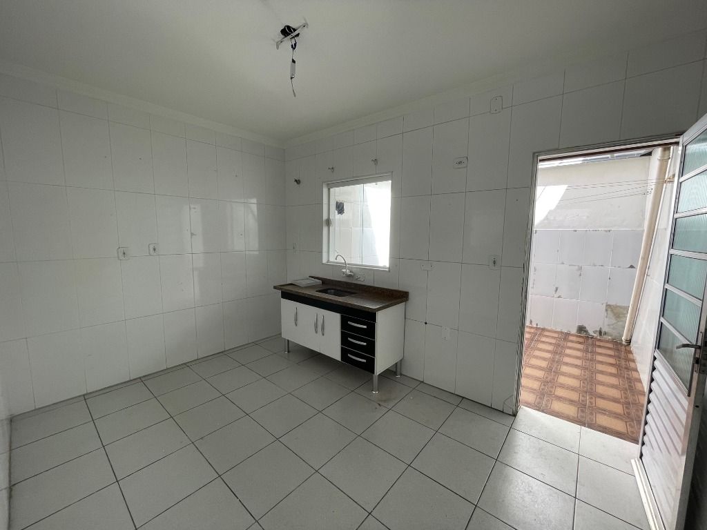 Sobrado à venda com 2 quartos, 90m² - Foto 13