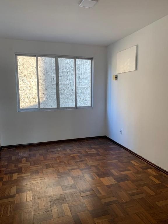 Apartamento para alugar com 3 quartos, 100m² - Foto 6