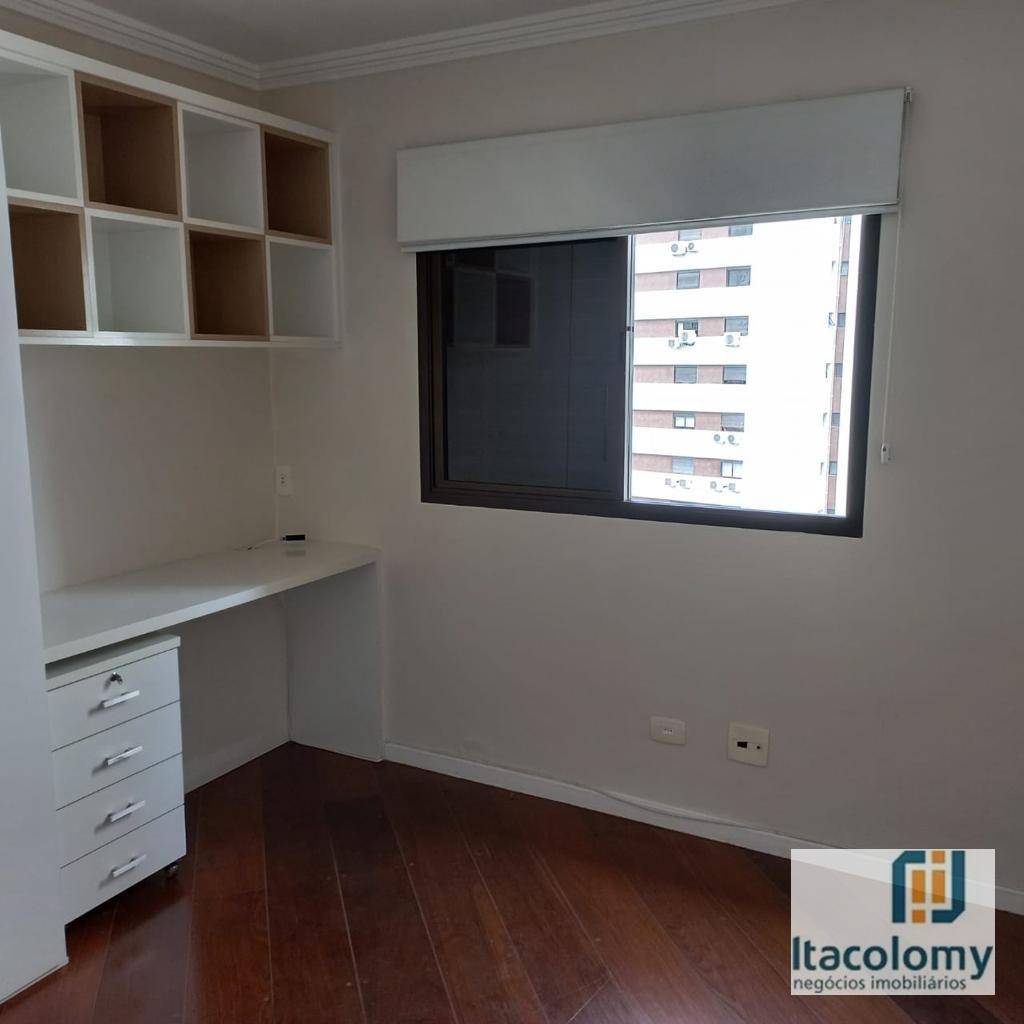 Apartamento à venda com 3 quartos, 123m² - Foto 22