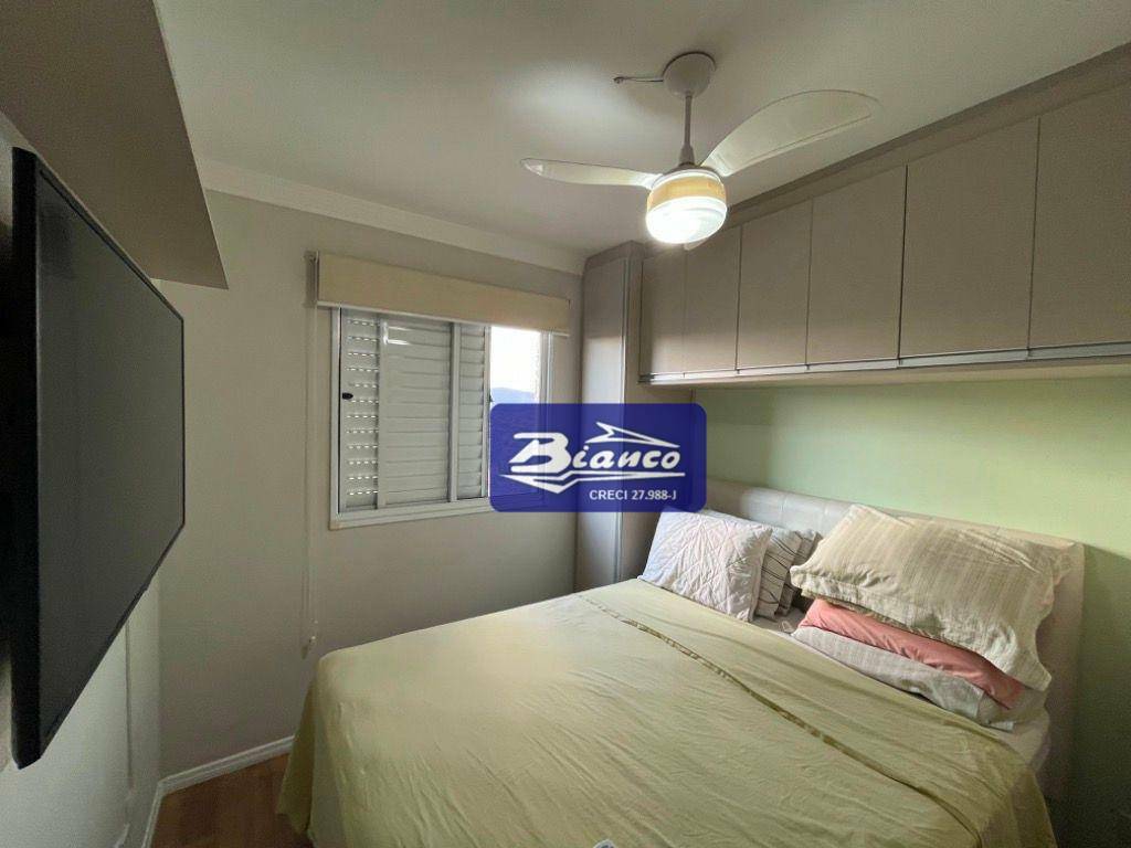 Apartamento à venda com 2 quartos, 64m² - Foto 15