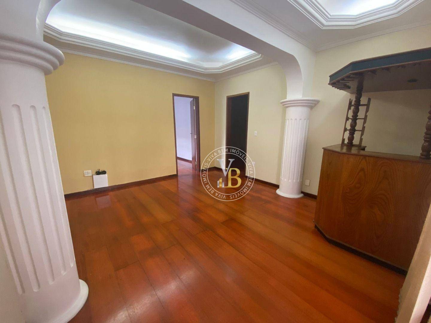 Casa para alugar com 3 quartos, 196m² - Foto 5