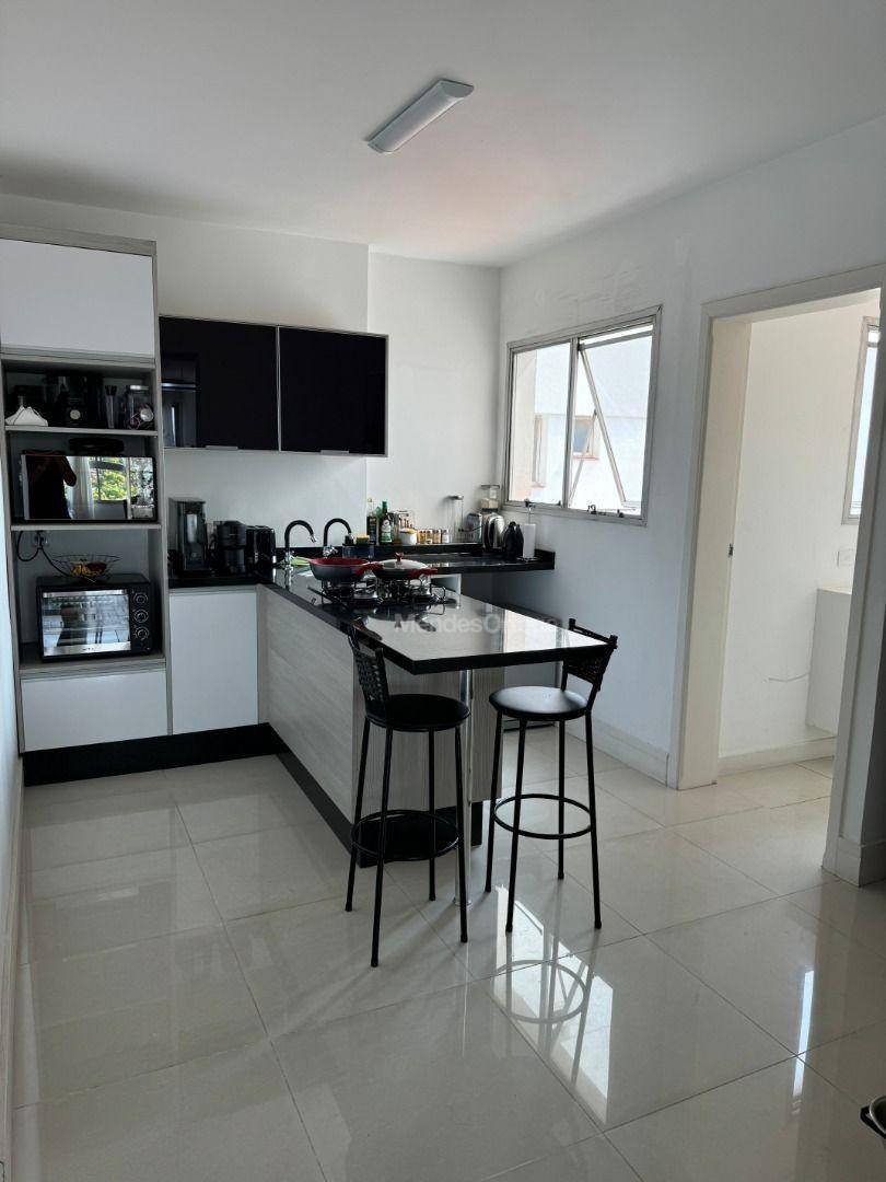 Apartamento para alugar com 3 quartos, 110m² - Foto 7