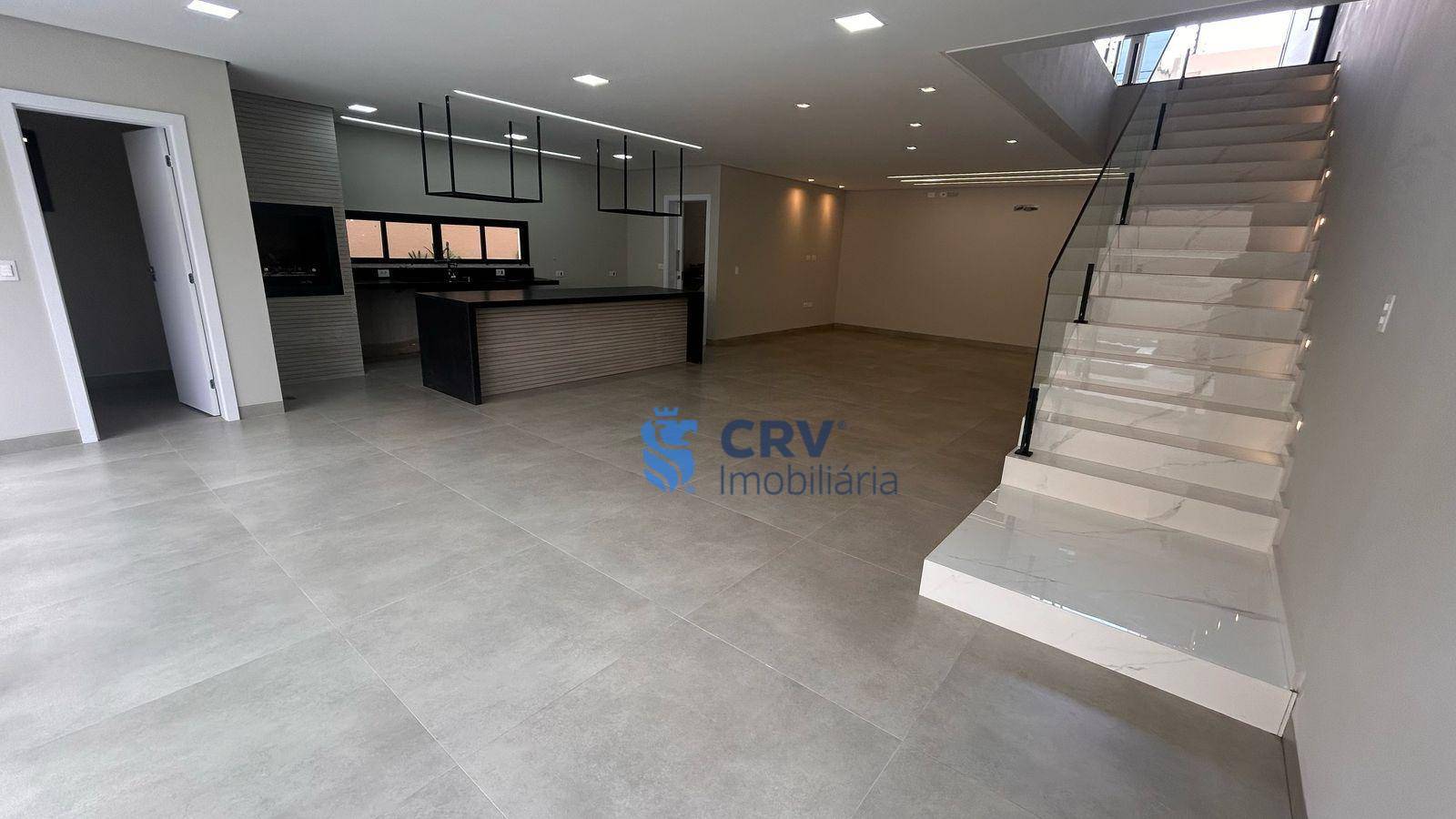Sobrado à venda com 3 quartos, 226m² - Foto 3