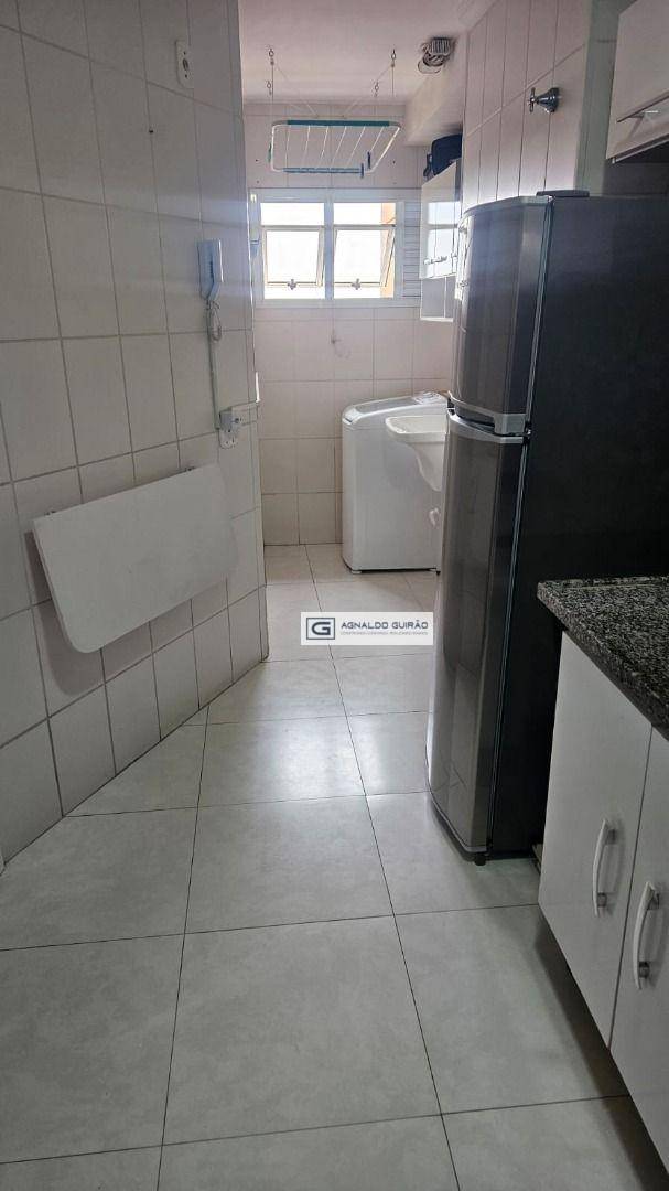 Apartamento à venda com 1 quarto, 43m² - Foto 17