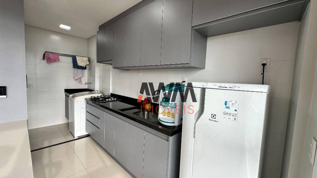 Apartamento para alugar com 2 quartos, 72m² - Foto 7