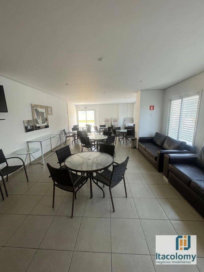 Apartamento à venda com 2 quartos, 66m² - Foto 20