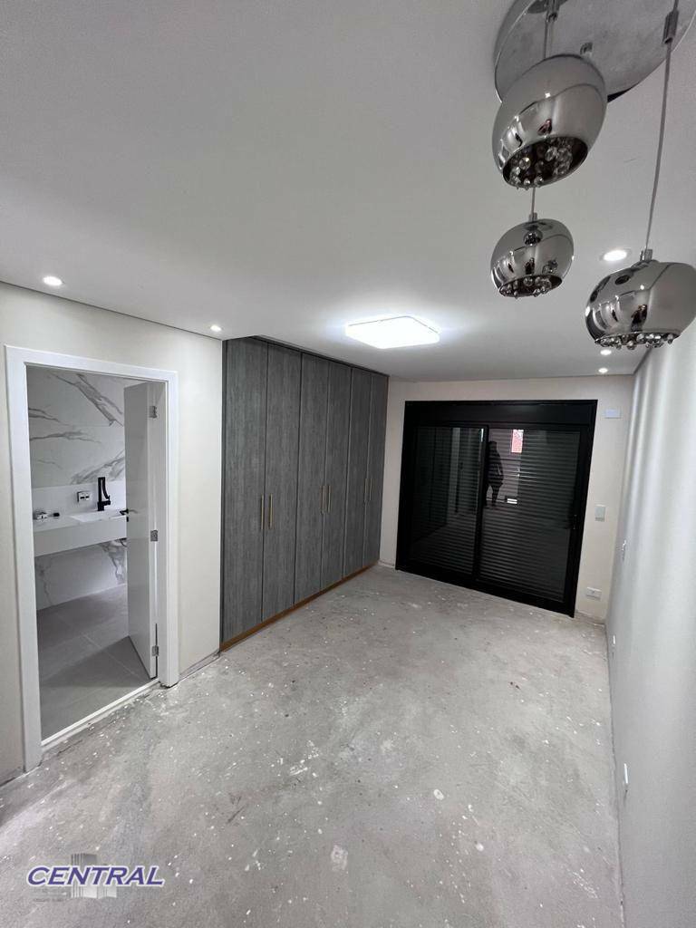 Sobrado à venda com 3 quartos, 358m² - Foto 16