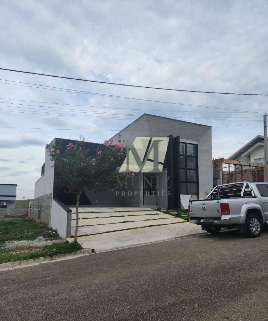 Casa de Condomínio à venda com 3 quartos, 189m² - Foto 2