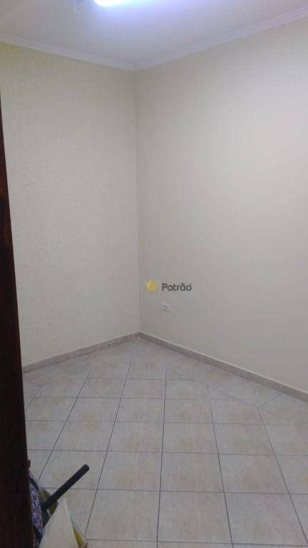 Sobrado à venda com 3 quartos, 292m² - Foto 9