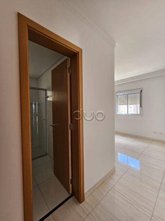 Apartamento para alugar com 3 quartos, 157m² - Foto 16