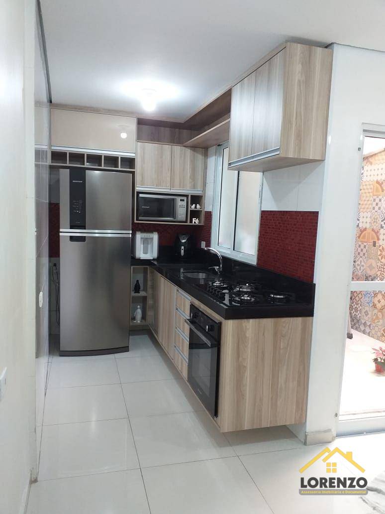 Sobrado à venda com 2 quartos, 110m² - Foto 1