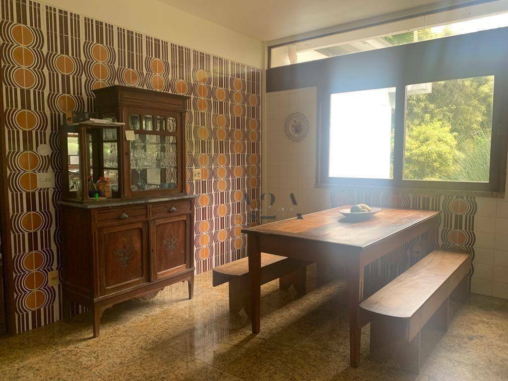 Casa à venda com 4 quartos, 400m² - Foto 11
