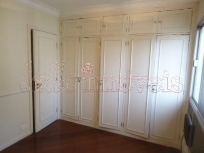 Apartamento à venda com 3 quartos, 200m² - Foto 8