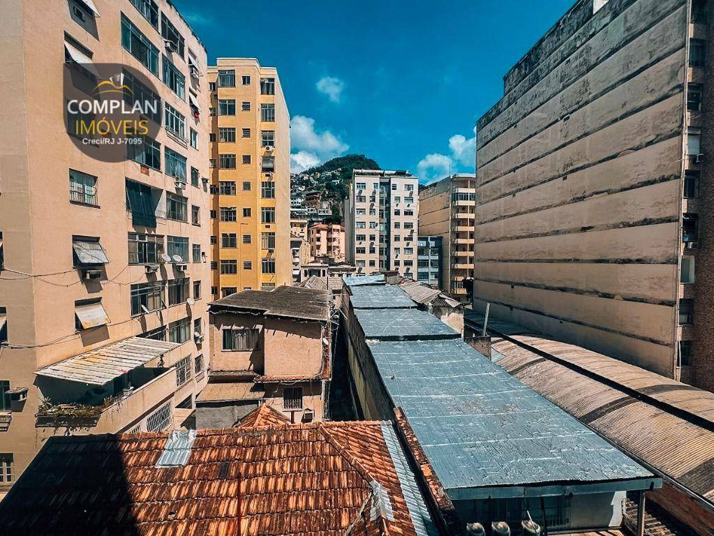Apartamento à venda com 2 quartos, 76m² - Foto 19