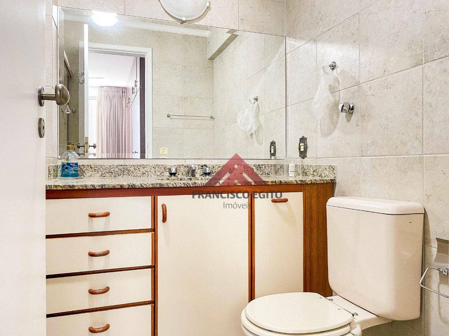 Apartamento à venda com 3 quartos, 207m² - Foto 11