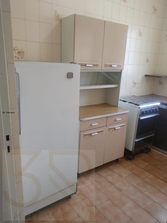 Apartamento para alugar com 2 quartos, 53m² - Foto 11