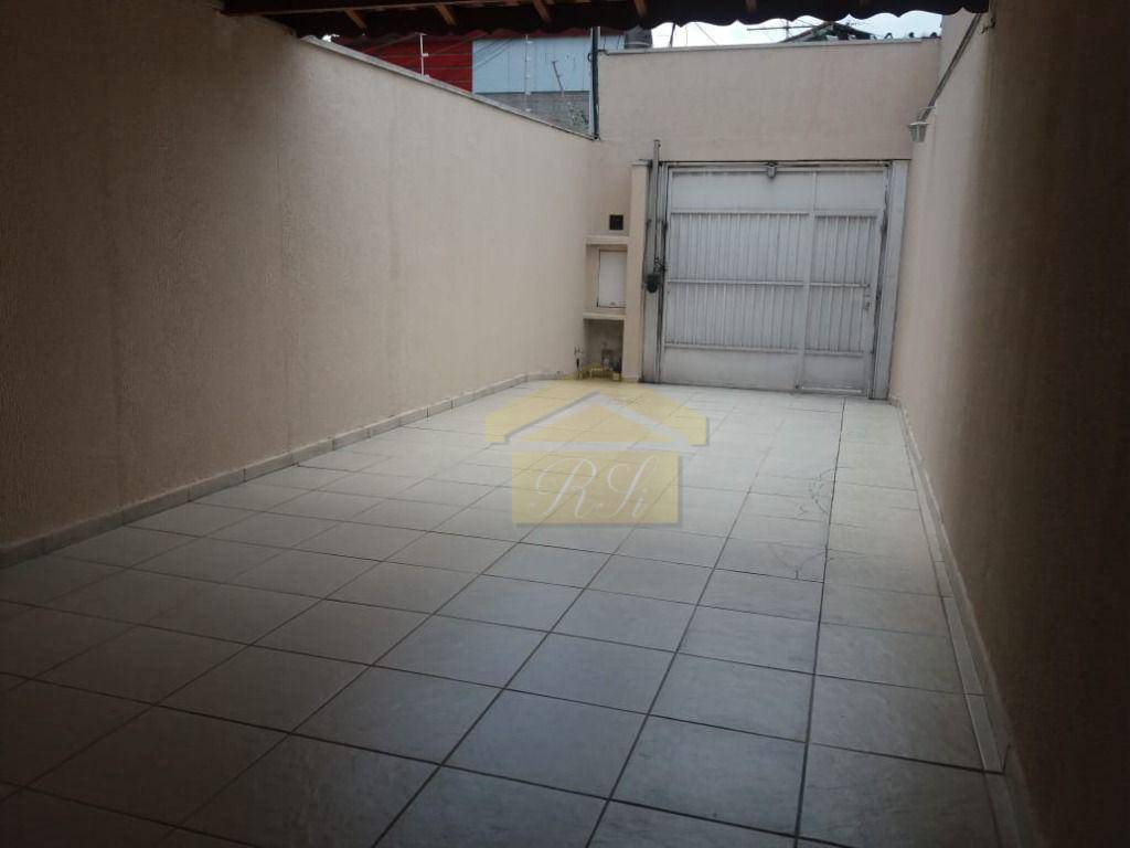 Sobrado à venda com 3 quartos, 140m² - Foto 4