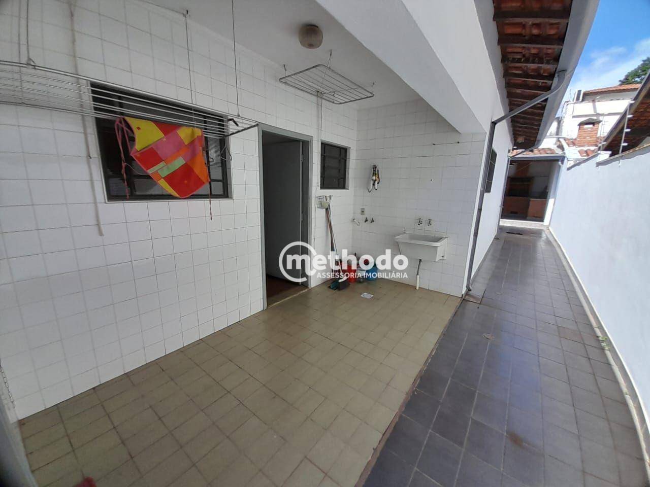 Casa à venda com 3 quartos, 206m² - Foto 25