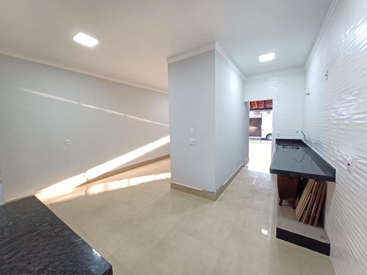 Casa à venda com 3 quartos, 142m² - Foto 8