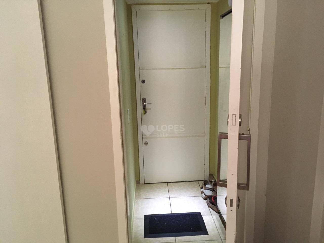 Apartamento à venda com 2 quartos, 57m² - Foto 4