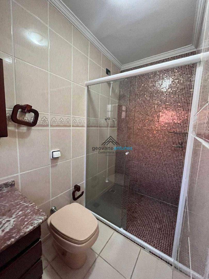 Sobrado à venda com 6 quartos, 630m² - Foto 3