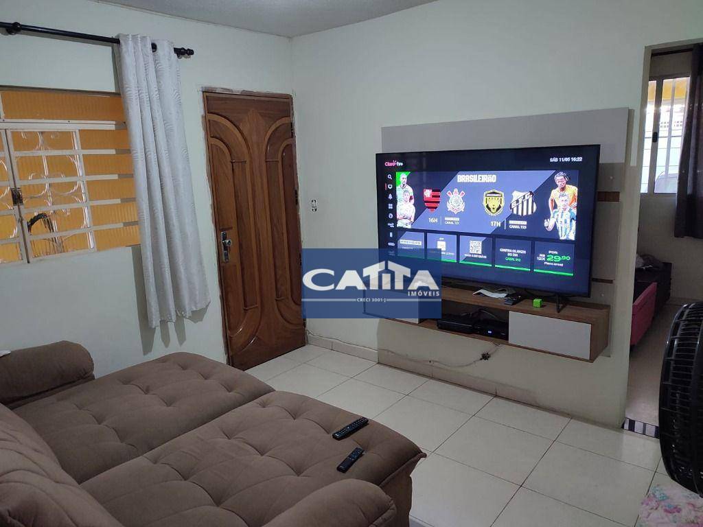 Casa à venda com 2 quartos, 125m² - Foto 1