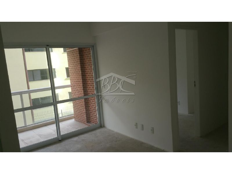 Apartamento à venda com 2 quartos, 70m² - Foto 11