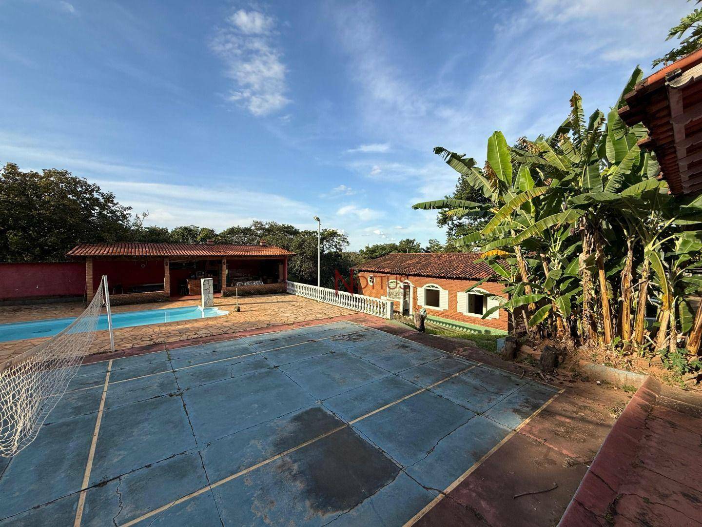 Casa à venda com 5 quartos, 500m² - Foto 1