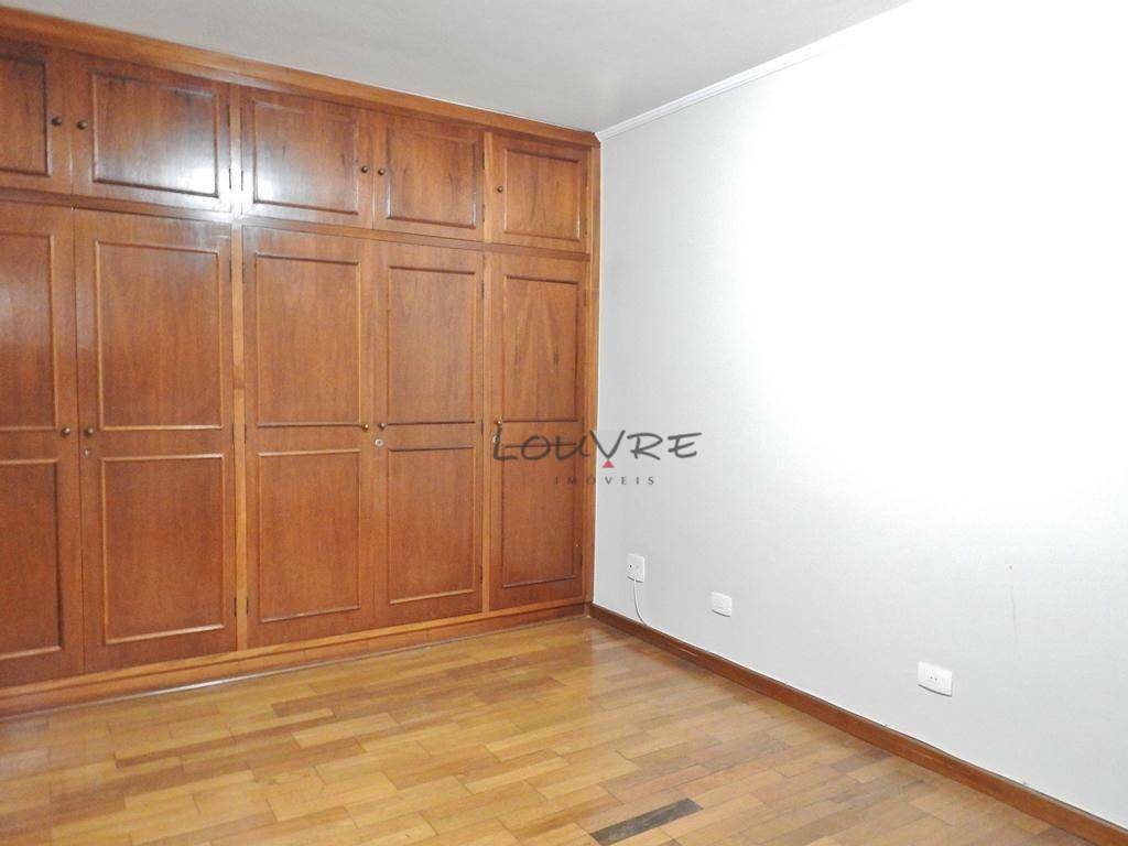 Apartamento à venda com 4 quartos, 206m² - Foto 4