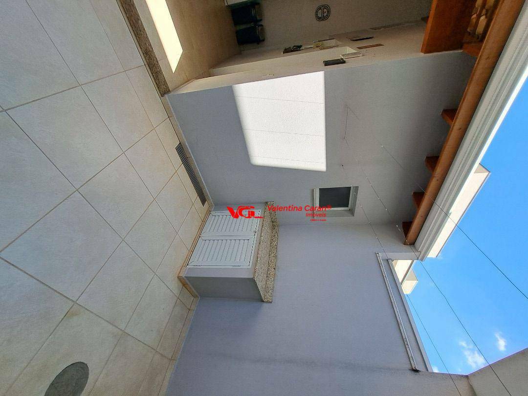 Sobrado à venda com 3 quartos, 216m² - Foto 53