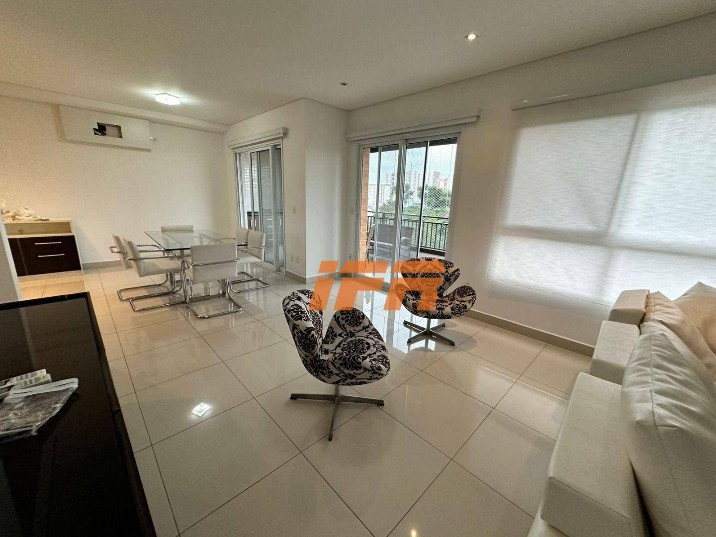 Apartamento para alugar com 3 quartos, 163m² - Foto 6