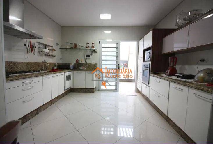 Sobrado à venda com 3 quartos, 320m² - Foto 32