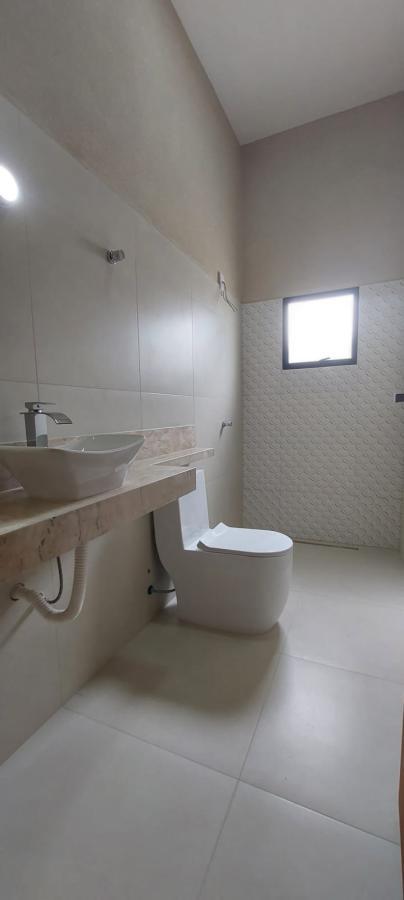 Casa à venda com 3 quartos, 250m² - Foto 17