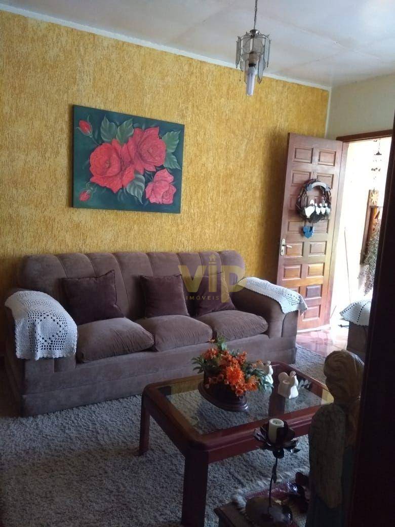 Casa à venda com 4 quartos, 130m² - Foto 2